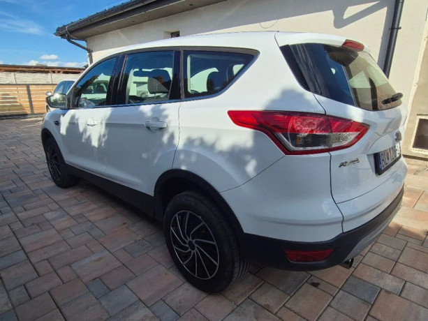ford-kuga-15-ecoboost-titanium-fwd-110kw150hp-m6-big-2