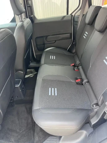 ford-tourneo-courier-10eco-boost-at-92-kw-big-2