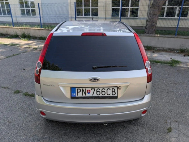 ford-fiesta-13i-duratec-ambiente-51kw69hp-m5-big-2