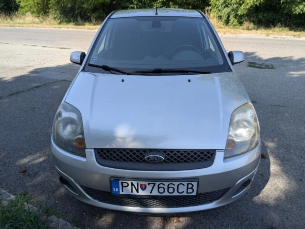 ford-fiesta-13i-duratec-ambiente-51kw69hp-m5-big-3