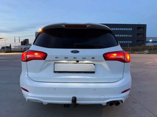 ford-focus-15-tdci-ecoblue-st-line-88kw120hp-m6-big-3