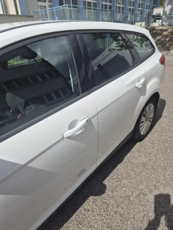 ford-focus-kombi-focus-kombi-10-ecoboost-business-x-74kw100hp-m5-big-1