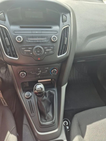 ford-focus-kombi-focus-kombi-10-ecoboost-business-x-74kw100hp-m5-big-2