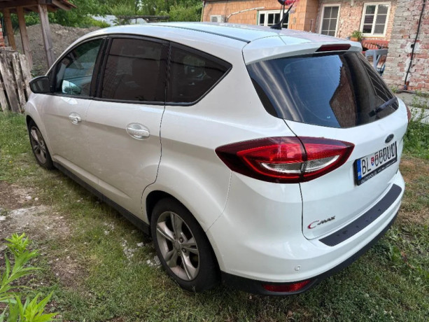 ford-c-max-10-ecoboost-big-0
