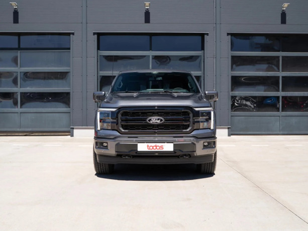 ford-f-150-lariat-50-v8-at-black-edition-big-0