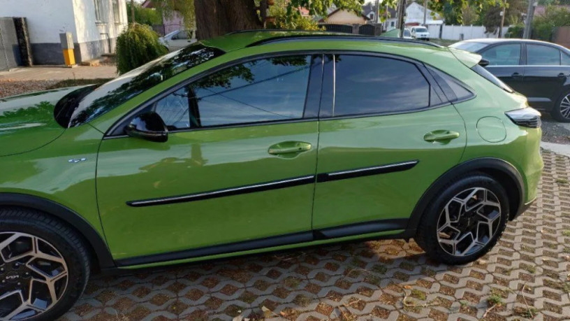 kia-xceed-15-benzin-103kw-automat-prevodovka-big-2