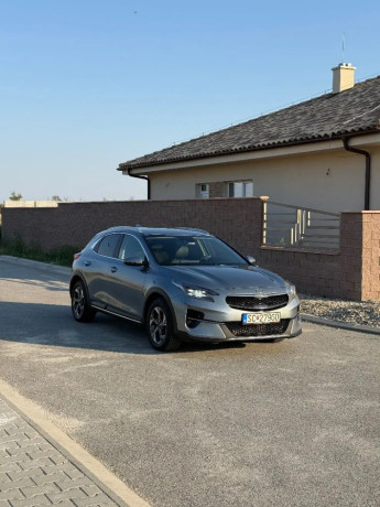 kia-xceed-15-t-gdi-gold-at-118kw160hp-a7-big-1