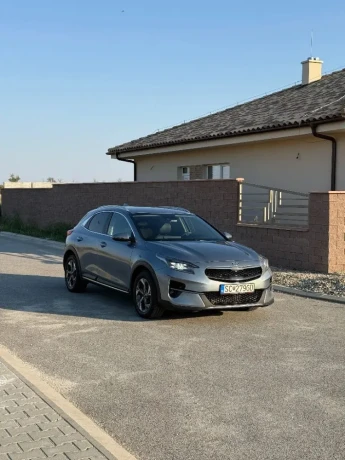 kia-xceed-15-t-gdi-gold-at-118kw160hp-a7-big-1