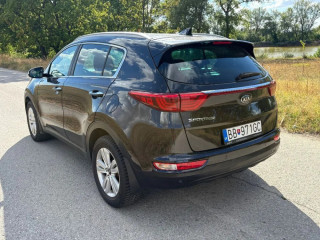 kia-sportage-17-crdi-2wd-platinum-85kw115hp-m6