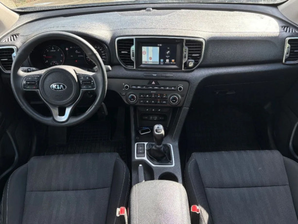 kia-sportage-17-crdi-2wd-platinum-85kw115hp-m6-big-3