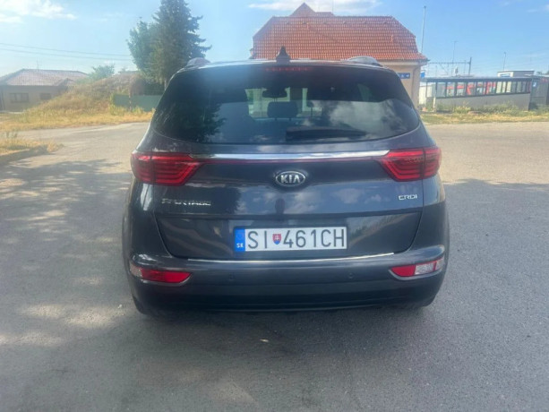 kia-sportage-20-crdi-hp-4wd-185k-at-platinum-136kw185hp-a6-big-2