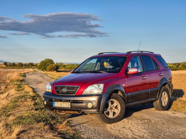 kia-sorento-25crdi-103kw-rv2004-big-1