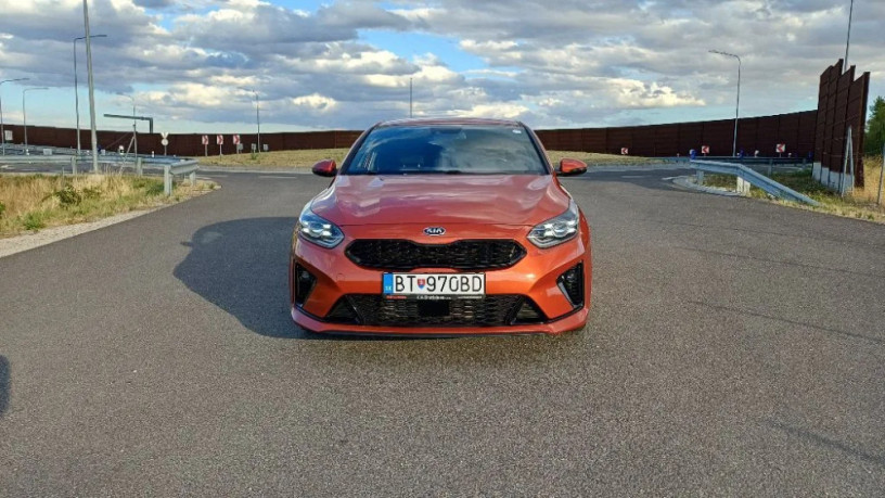 kia-ceed-kia-proceed-16-crdi-100kw-7-dct-rv2020-big-0