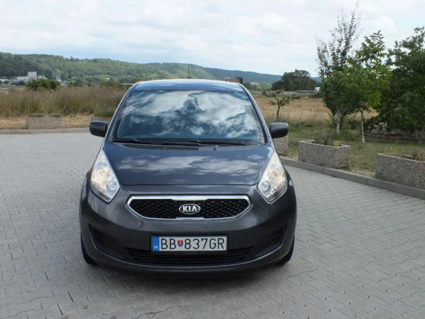 kia-venga-14-cvvt-base-66kw90hp-m5-big-0