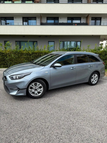 kia-ceed-sw-ceed-sw-15-t-gdi-silver-118kw160hp-m6-big-0