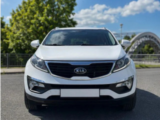 kia-sportage-17-autonomne-pozdlzne-parkovanie