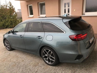 kia-ceed-sw-ceed-sw-16-crdi-mhev-platinum-at-100kw136hp-a7