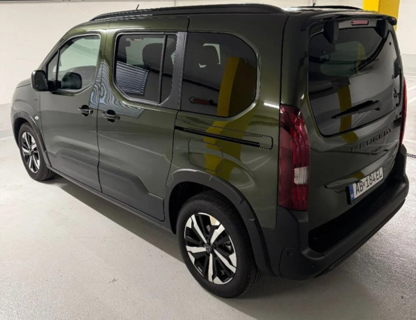 peugeot-rifter-15-bluehdi-130-gt-eat8-96kw130hp-a8-big-2
