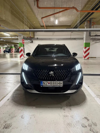 peugeot-2008-gt-line-big-0