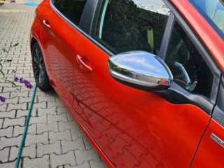 peugeot-208-12-benzin-60kw-manual-prevodovka