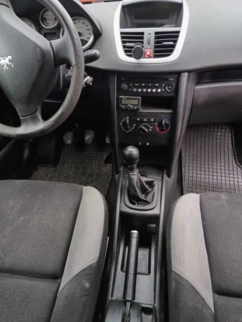 peugeot-207-14-hdi-trendy-50kw68hp-m5-big-1