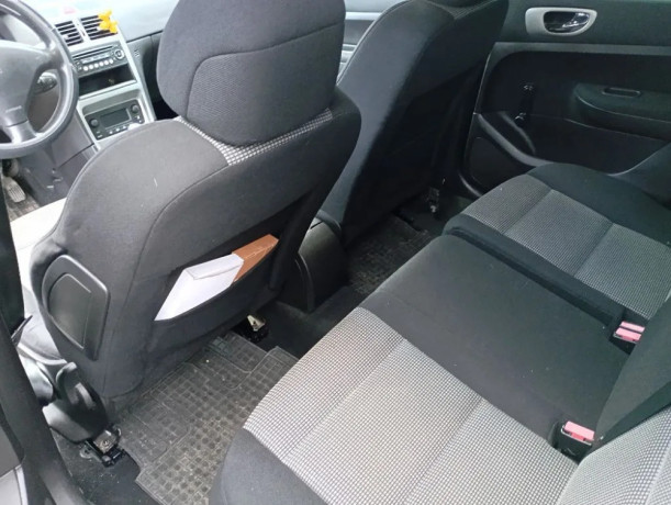 peugeot-307-sw-16-hdi-80kw110hp-m5-big-3