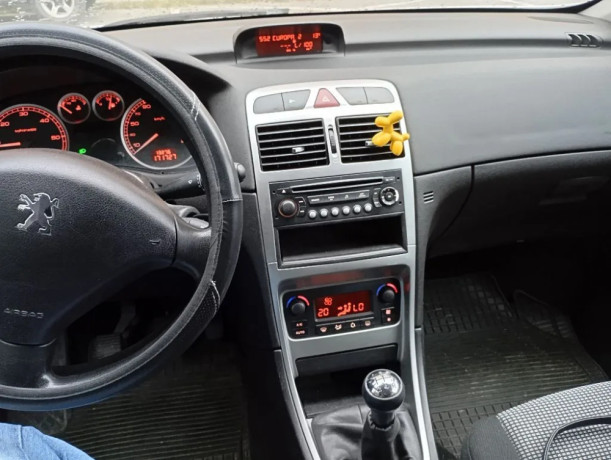 peugeot-307-sw-16-hdi-80kw110hp-m5-big-1