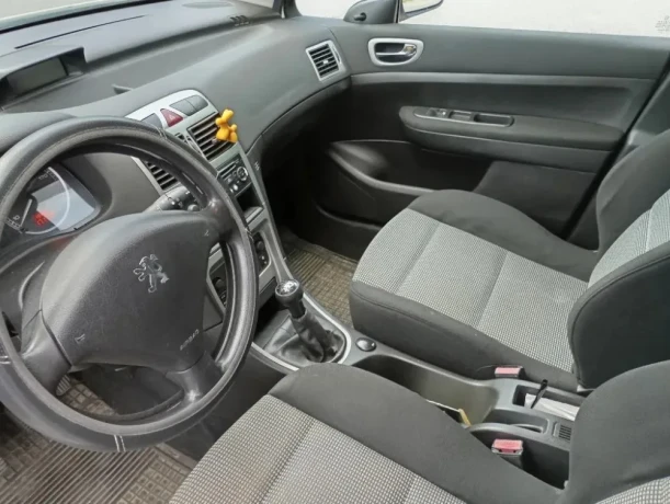 peugeot-307-sw-16-hdi-80kw110hp-m5-big-2