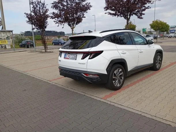 hyundai-tucson-16-crdi-mild-hybrid-48v-big-2