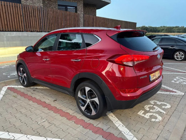 hyundai-tucson-17-crdi-premium-7dct-104kw141hp-a7-big-3