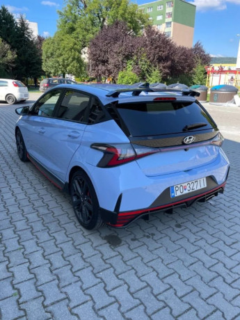 hyundai-i20-16-t-gdi-n-150kw204hp-m6-big-2