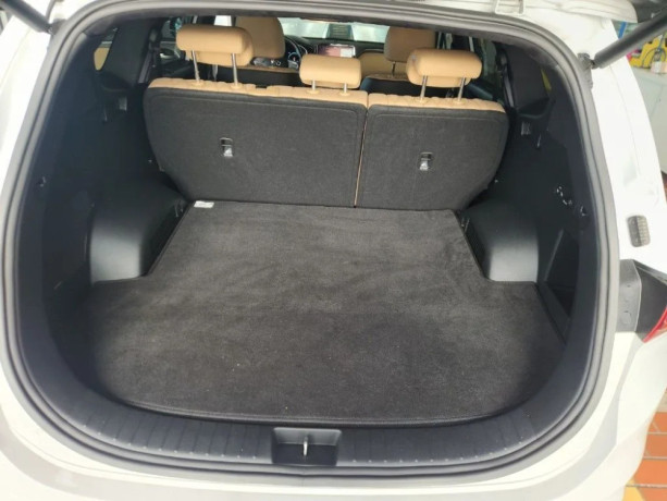 hyundai-santa-fe-22-crdi-elegance-4x4-at-148kw202hp-a8-big-2