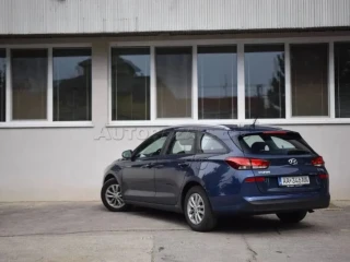 hyundai-i30-cw-10-t-gdi-comfort-120hp-top-stav-nova-stk
