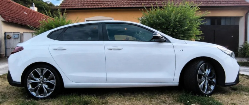 hyundai-i30-14-t-gdi-n-line-fastback-big-0
