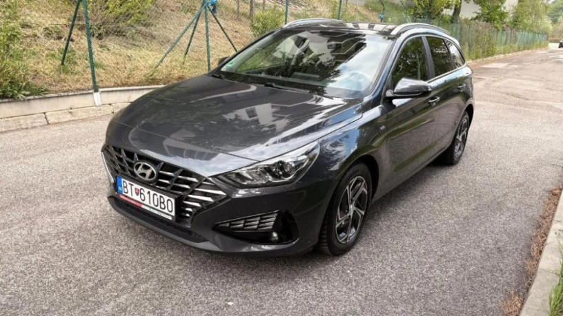 hyundai-i30-cw-i30-kombi-15-t-gdi-mhev-family-dct-118kw160hp-a7-big-2