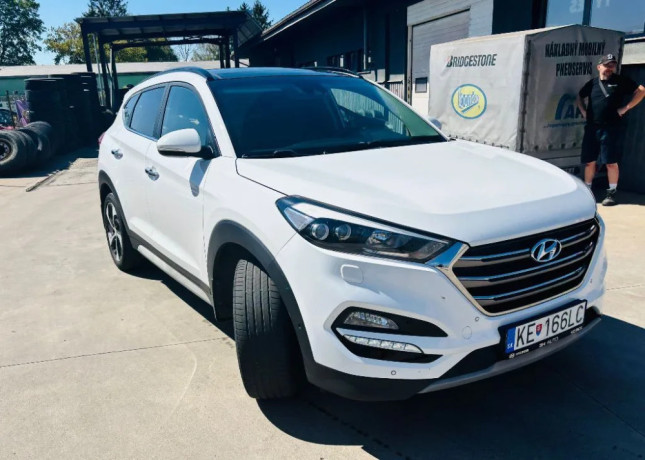 hyundai-tucson-16-t-gdi-premium-4x4-dtc-130kw177hp-a7-big-2