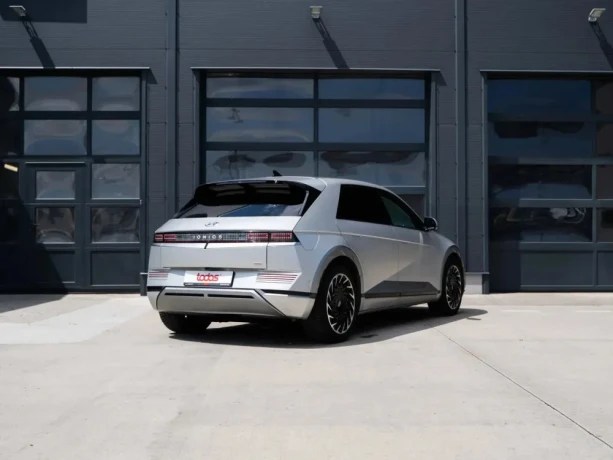 hyundai-ioniq-5-ioniq-5-premium-awd-325-k-koza-hud-360-kamera-big-3