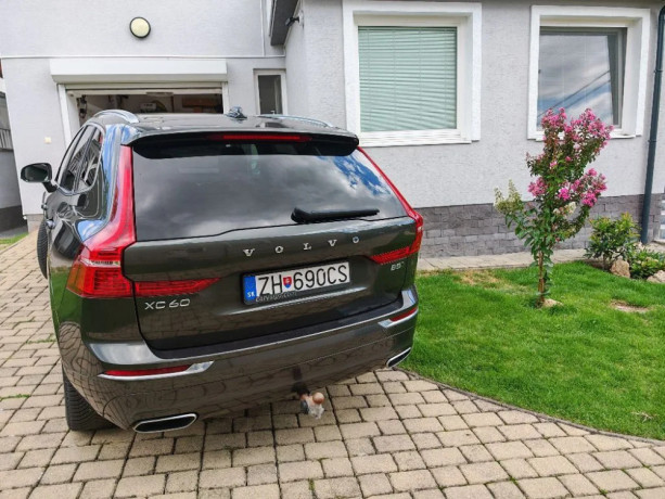 volvo-xc60-20-b5-naftaphev-inscription-awd-at-big-3