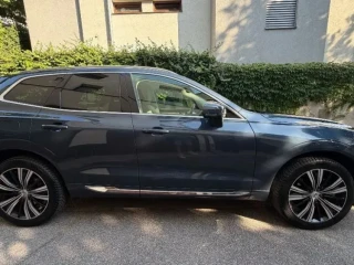 volvo-xc60-b4-benzin-mild-hybrid-plus-bright-145-kw-45500-km-1-majitel