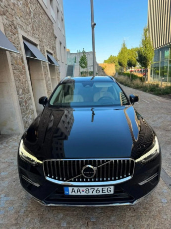volvo-xc60-20-b5-mhev-ultimate-bright-awd-at-173kw235hp-a8-big-1