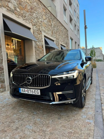 volvo-xc60-20-b5-mhev-ultimate-bright-awd-at-173kw235hp-a8-big-0