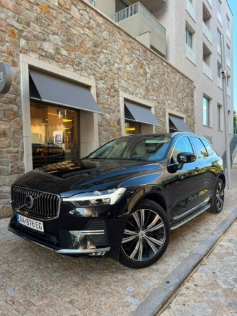 volvo-xc60-20-b5-mhev-ultimate-bright-awd-at-173kw235hp-a8-big-2