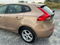 volvo-v40-kinetic-small-1