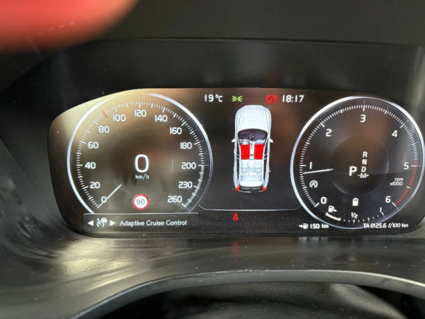 volvo-xc60-b4-r-design-awd-at-145kw197hp-a8-big-1