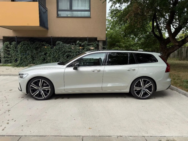 volvo-v60-t6-r-design-awd-at-228kw310hp-a8-big-1