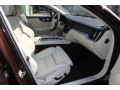 volvo-v60-b4-inscription-mild-hybrid-zaruka-volvo-2026-dph-odpocitatelna-tazne-zariadenie-small-2