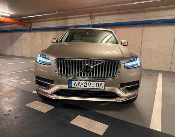 volvo-xc90-b5-p-awd-plus-bright-big-1