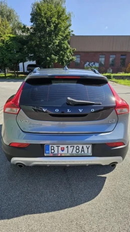 volvo-v40-cross-country-d3-summum-geartronic-big-3