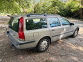 volvo-v70-24-t-at-awd-147kw-pre-fanusika-alebo-na-projekt-small-3