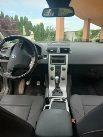 volvo-s40-volvo-s40-big-3